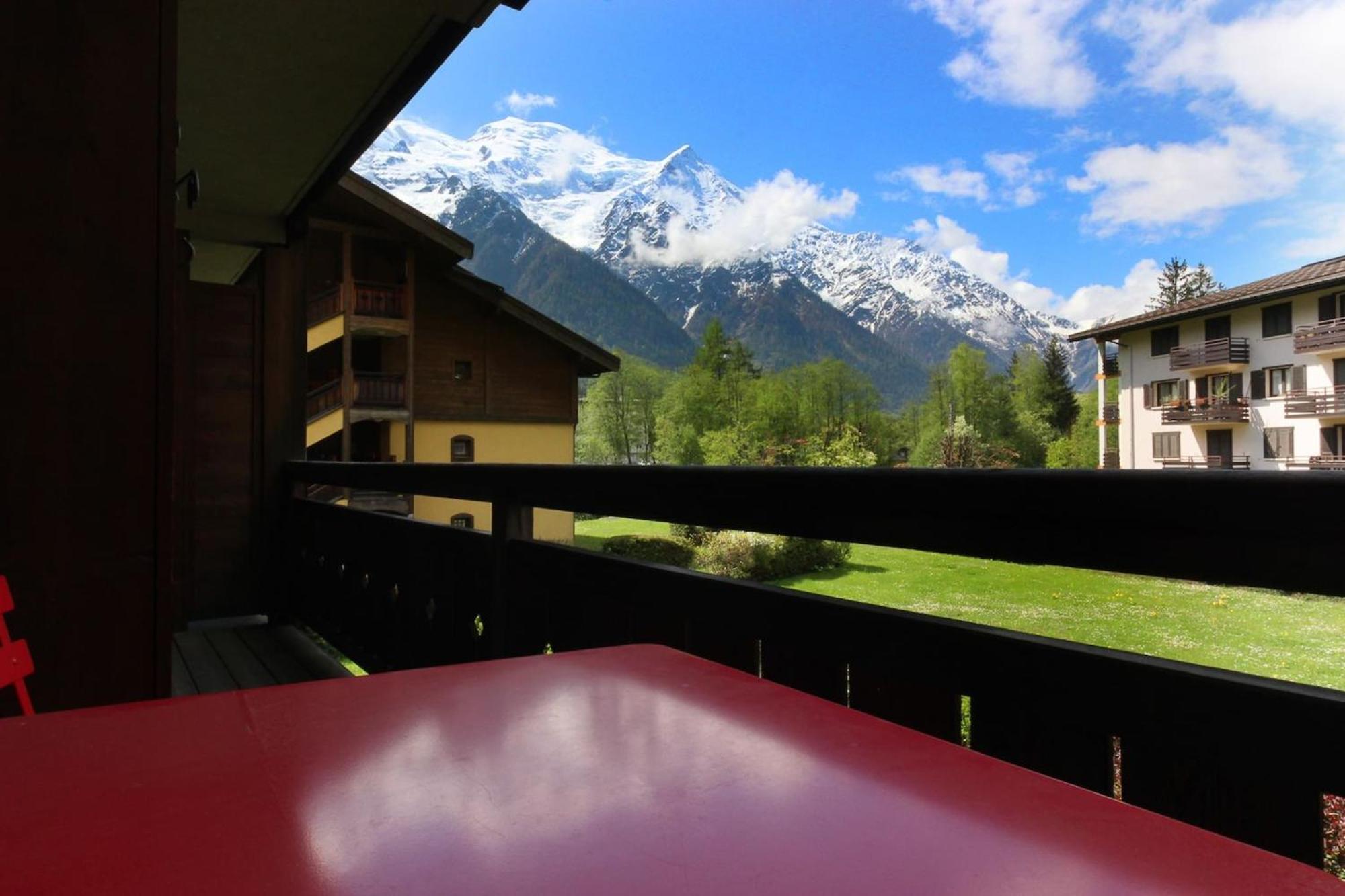 Les Capucins - Calm - Mont-Blanc - Lake Gaillland Chamonix Exteriör bild